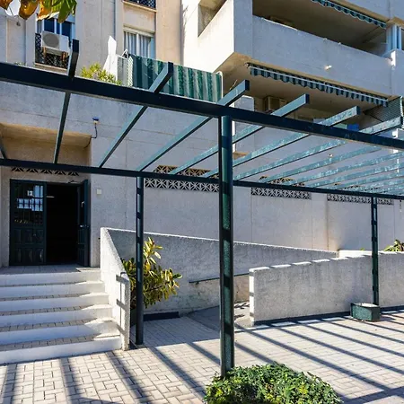 Apartment Apartamento Capri Malaga